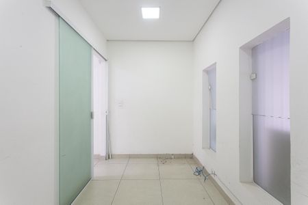 Casa para alugar com 270m², 6 quartos e 2 vagas Casa para alugar com 270m², 6 quartos e 2 vagasCozinha