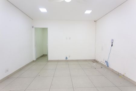 Sala de casa para alugar com 6 quartos, 270m² em Vila Azevedo, São Paulo