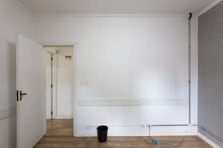 Casa para alugar com 270m², 6 quartos e 2 vagas Casa para alugar com 270m², 6 quartos e 2 vagasQuarto 1