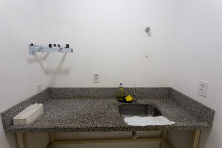Casa para alugar com 270m², 6 quartos e 2 vagas Casa para alugar com 270m², 6 quartos e 2 vagasCozinha 2