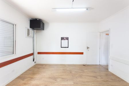 Casa para alugar com 270m², 6 quartos e 2 vagas Casa para alugar com 270m², 6 quartos e 2 vagasQuarto 2