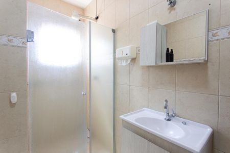 Casa para alugar com 270m², 6 quartos e 2 vagas Casa para alugar com 270m², 6 quartos e 2 vagasBanheiro 2