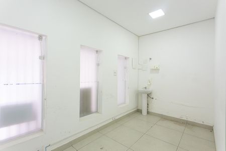 Casa para alugar com 270m², 6 quartos e 2 vagas Casa para alugar com 270m², 6 quartos e 2 vagasCozinha