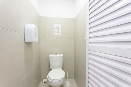 Casa para alugar com 270m², 6 quartos e 2 vagas Casa para alugar com 270m², 6 quartos e 2 vagasLavabo