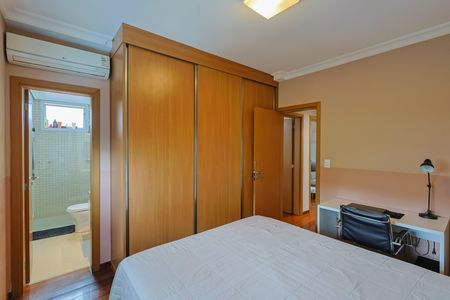 Apartamento à venda com 82m², 3 quartos e 3 vagas