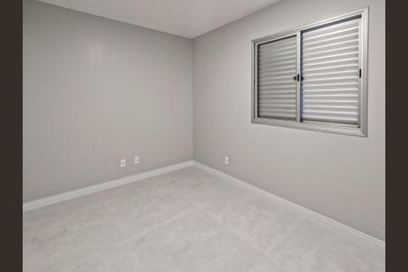 Apartamento à venda com 64m², 3 quartos e 1 vaga