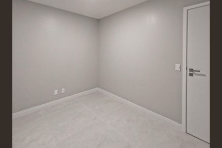 Apartamento à venda com 64m², 3 quartos e 1 vaga