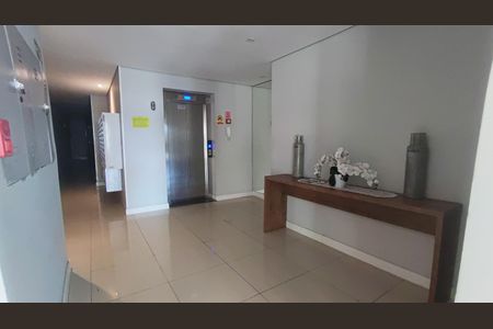 Apartamento à venda com 51m², 2 quartos e 1 vaga Apartamento à venda com 51m², 2 quartos e 1 vagaHall de entrada