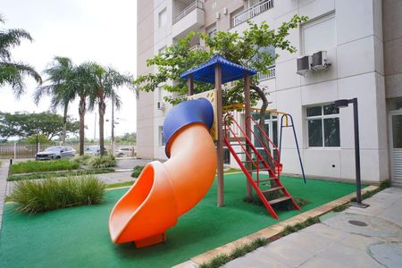Apartamento à venda com 51m², 2 quartos e 1 vaga Apartamento à venda com 51m², 2 quartos e 1 vagaÁrea comum - Playground
