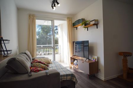 Apartamento à venda com 51m², 2 quartos e 1 vaga Apartamento à venda com 51m², 2 quartos e 1 vagaSala