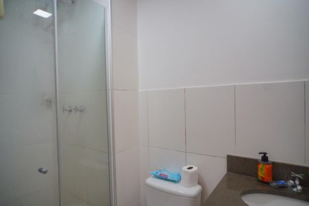 Apartamento à venda com 51m², 2 quartos e 1 vaga Apartamento à venda com 51m², 2 quartos e 1 vagaBanheiro