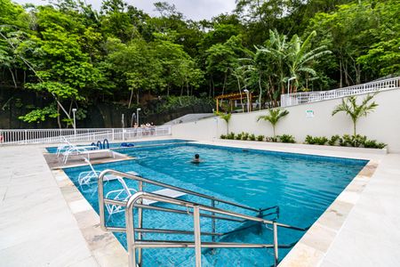 Apartamento para alugar com 44m², 2 quartos e sem vagaÁrea comum - Piscina