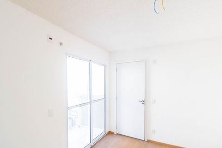 Sala de apartamento para alugar com 2 quartos, 44m² em Campo Grande, Rio de Janeiro