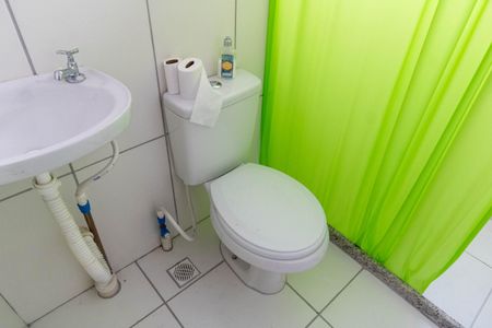 Apartamento para alugar com 44m², 2 quartos e sem vagaBanheiro