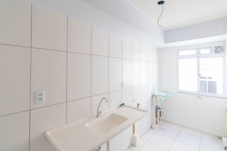 Apartamento para alugar com 44m², 2 quartos e sem vagaCozinha e Área de Serviço