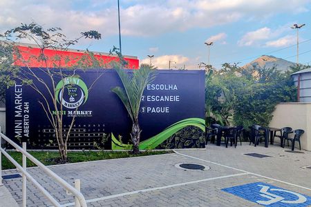Apartamento para alugar com 44m², 2 quartos e sem vagaConveniência