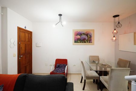 Sala  de casa de condomínio à venda com 2 quartos, 75m² em Vila Mazzei, São Paulo