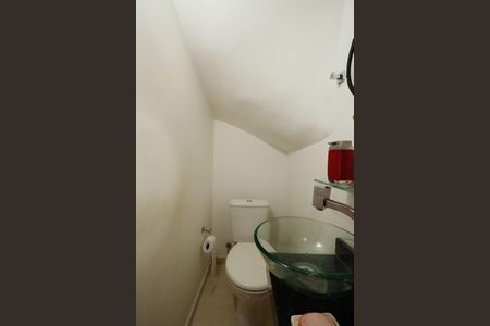 Casa de condomínio à venda com 75m², 2 quartos e 1 vagaLavabo