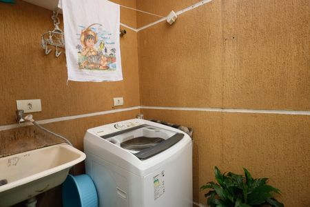 Casa de condomínio à venda com 75m², 2 quartos e 1 vagaÁrea de Serviço