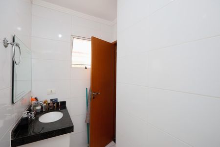 Casa de condomínio à venda com 75m², 2 quartos e 1 vagaBanheiro da Suíte 2