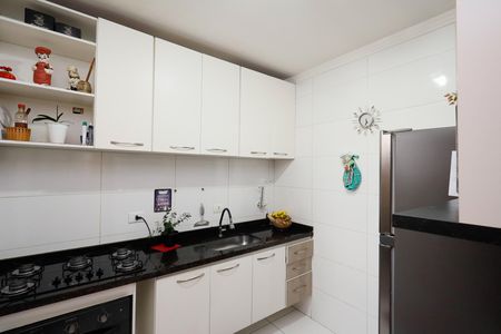 Casa de condomínio à venda com 75m², 2 quartos e 1 vagaCozinha - Armários