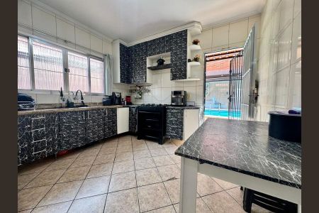 Casa à venda com 250m², 3 quartos e 4 vagasFoto 22