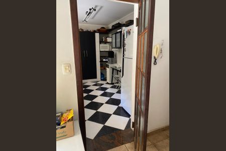 Casa para alugar com 240m², 4 quartos e 2 vagasCozinha