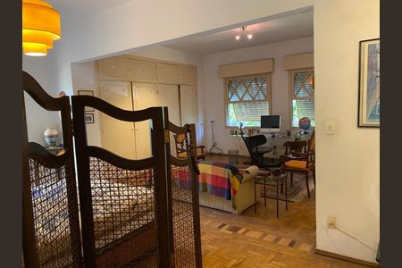 Casa para alugar com 240m², 4 quartos e 2 vagasQuarto