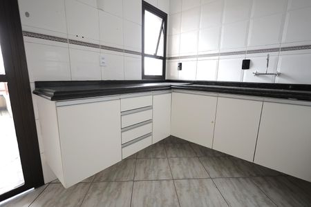 Apartamento para alugar com 170m², 4 quartos e 2 vagasCozinha