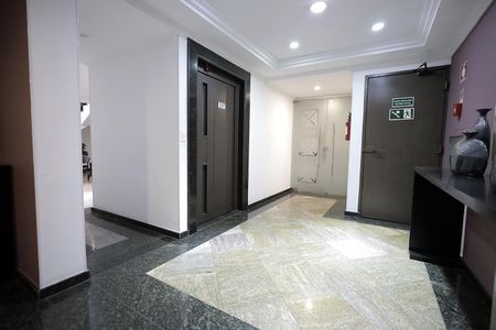 Apartamento para alugar com 170m², 4 quartos e 2 vagasElevador