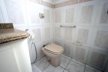 Apartamento para alugar com 170m², 4 quartos e 2 vagasBanheiro Quarto Suíte