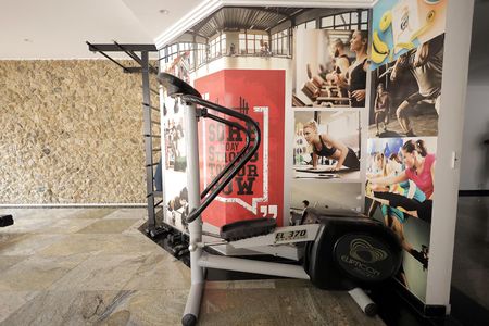 Apartamento para alugar com 170m², 4 quartos e 2 vagasÁrea comum - Academia