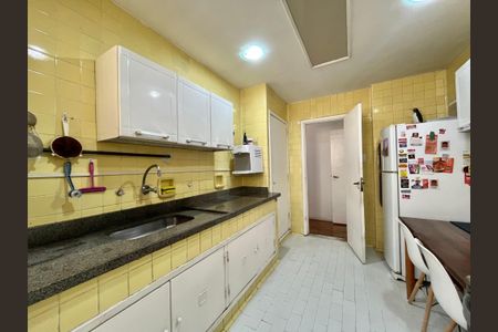 Apartamento à venda com 149m², 3 quartos e 1 vagaCOZINHA
