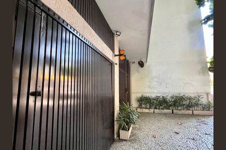 Apartamento à venda com 149m², 3 quartos e 1 vagaFACHADA
