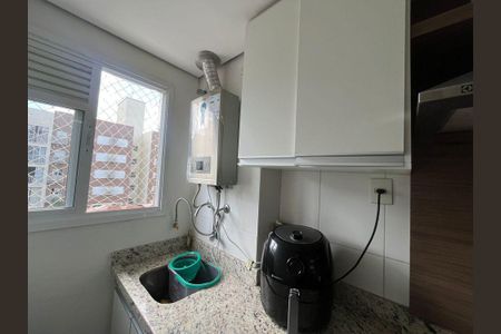 Área de serviço de apartamento para alugar com 2 quartos, 69m² em Vila Nova, Porto Alegre