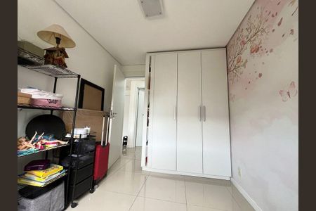 Quarto 1 de apartamento para alugar com 2 quartos, 69m² em Vila Nova, Porto Alegre