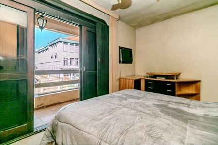 Casa para alugar com 220m², 3 quartos e 2 vagas Casa para alugar com 220m², 3 quartos e 2 vagasQuarto 2