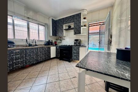 Casa à venda com 250m², 5 quartos e 4 vagasFoto 22