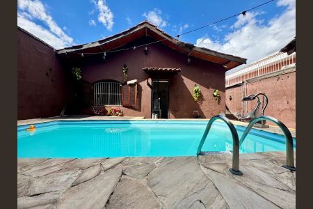 Casa à venda com 250m², 5 quartos e 4 vagasFoto 24