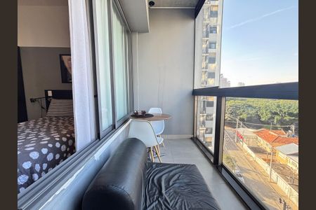 Studio para alugar com 27m², 1 quarto e 1 vagaVaranda