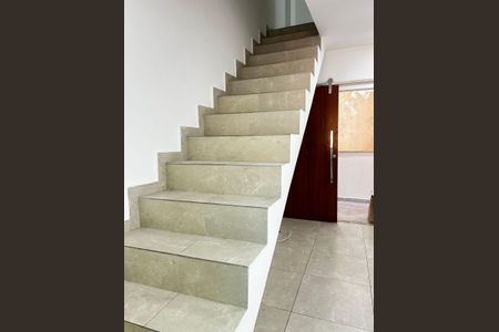 Apartamento para alugar com 80m², 2 quartos e sem vaga