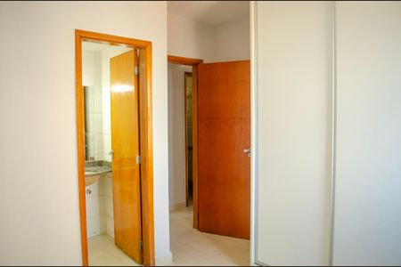 Apartamento para alugar com 76m², 3 quartos e 2 vagas