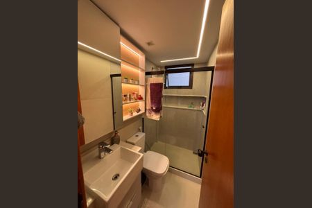 Apartamento para alugar com 90m², 3 quartos e 1 vaga Apartamento para alugar com 90m², 3 quartos e 1 vagaBanheiro