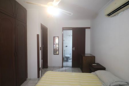 Apartamento para alugar com 220m², 3 quartos e 2 vagas