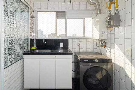 Apartamento à venda com 270m², 3 quartos e 3 vagas Apartamento à venda com 270m², 3 quartos e 3 vagasÁrea de Serviço