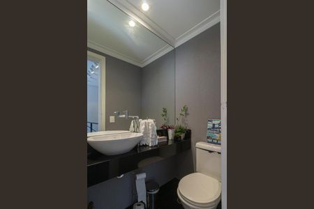 Apartamento à venda com 270m², 3 quartos e 3 vagas Apartamento à venda com 270m², 3 quartos e 3 vagasLavabo 2
