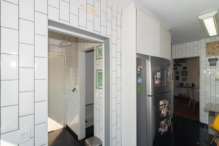 Apartamento à venda com 270m², 3 quartos e 3 vagas Apartamento à venda com 270m², 3 quartos e 3 vagasCozinha