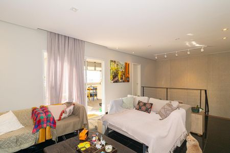 Apartamento à venda com 270m², 3 quartos e 3 vagas Apartamento à venda com 270m², 3 quartos e 3 vagasSala Piso Superior
