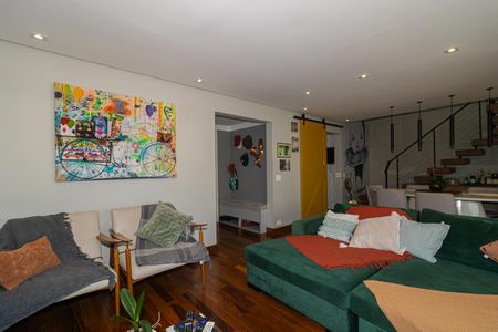 Apartamento à venda com 270m², 3 quartos e 3 vagas Apartamento à venda com 270m², 3 quartos e 3 vagasSala