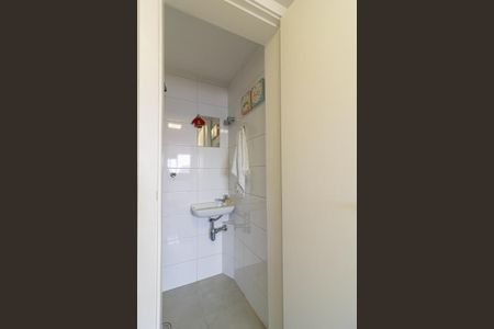 Apartamento à venda com 270m², 3 quartos e 3 vagas Apartamento à venda com 270m², 3 quartos e 3 vagasBanheiro de serviço